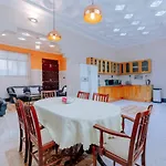 Kiuzini Lodge