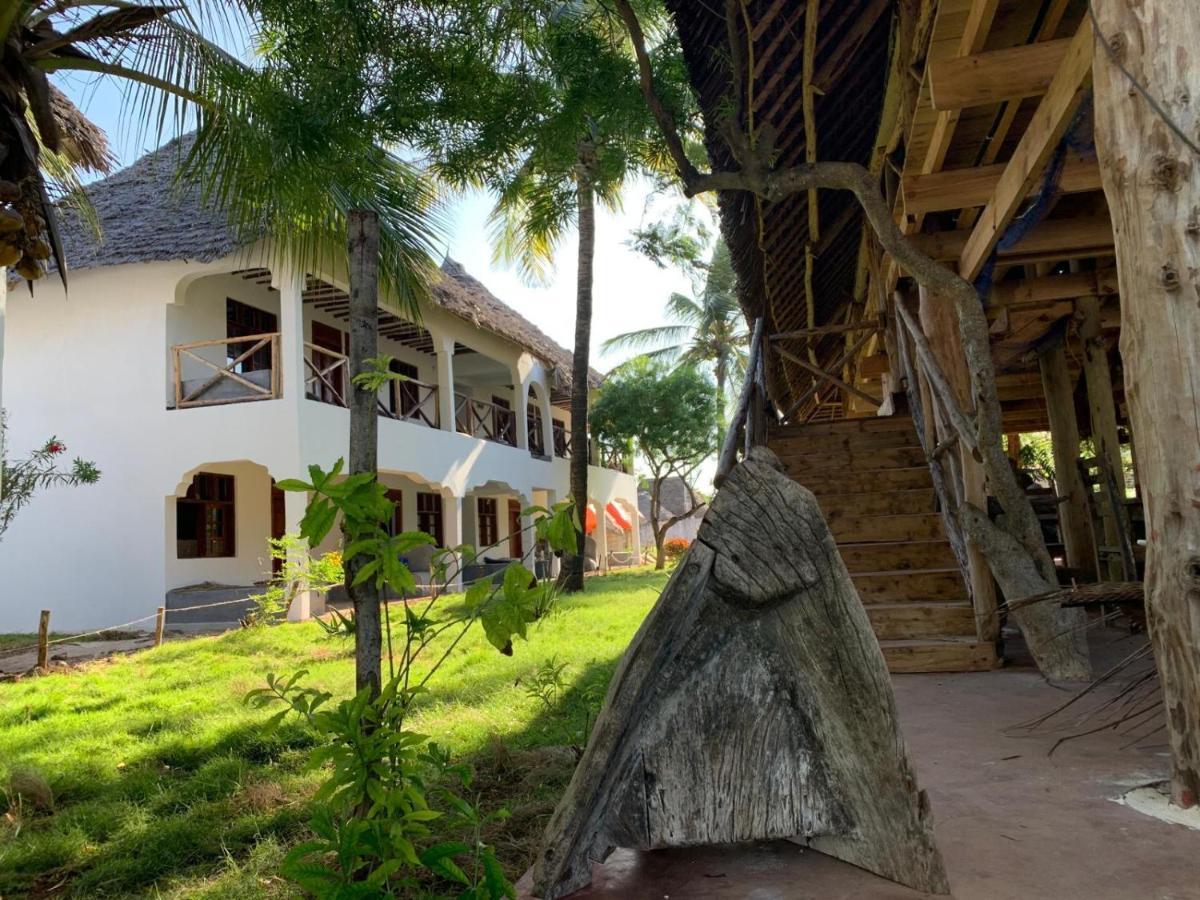 Nest Style Zanzibar Hotel 4*
