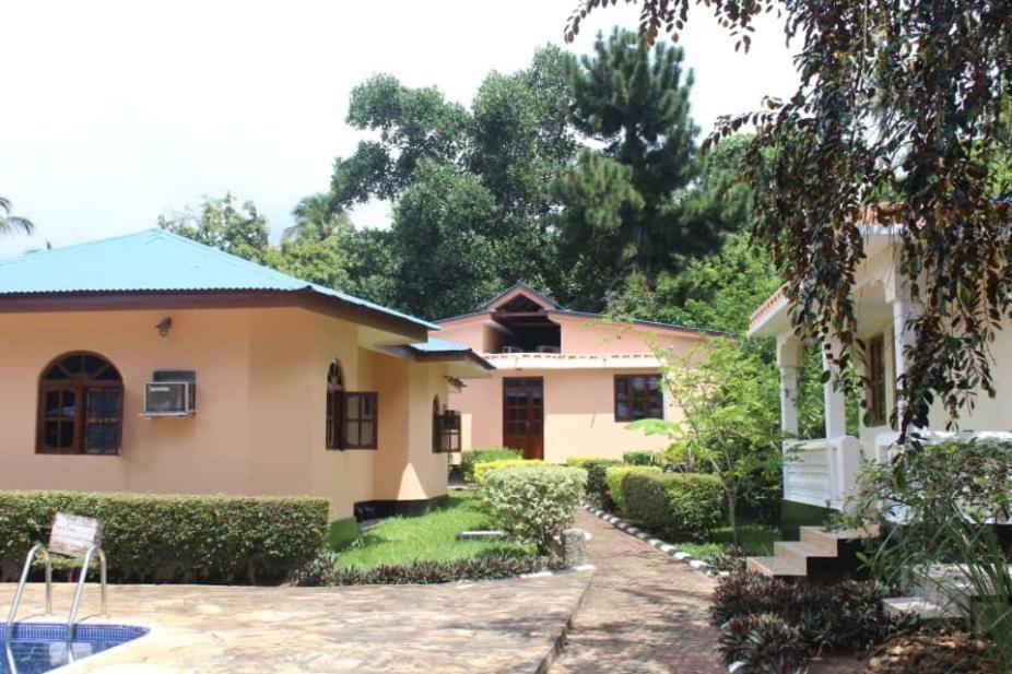 Safina Hotel 3*