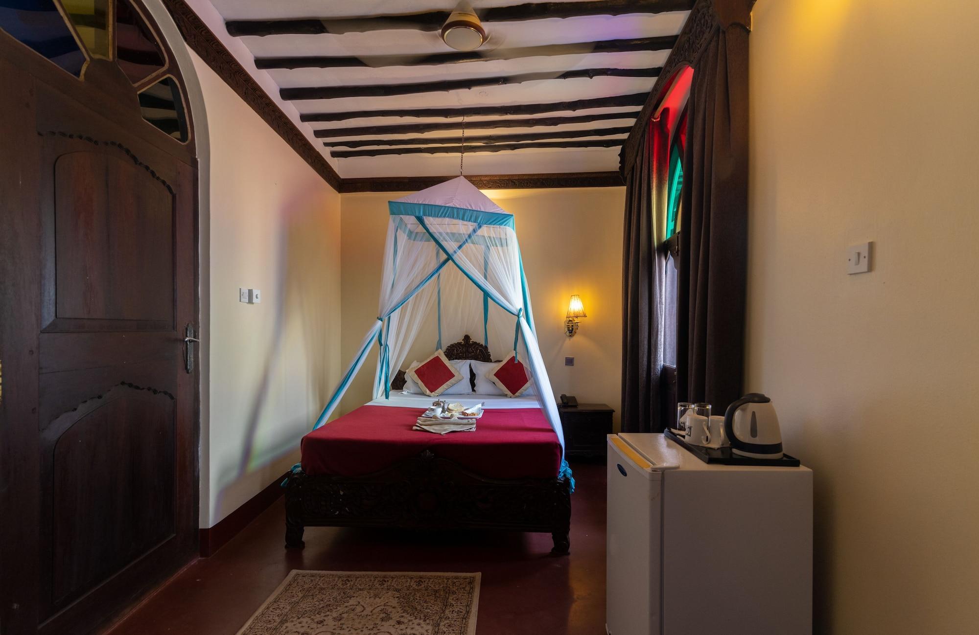 Dhow Palace