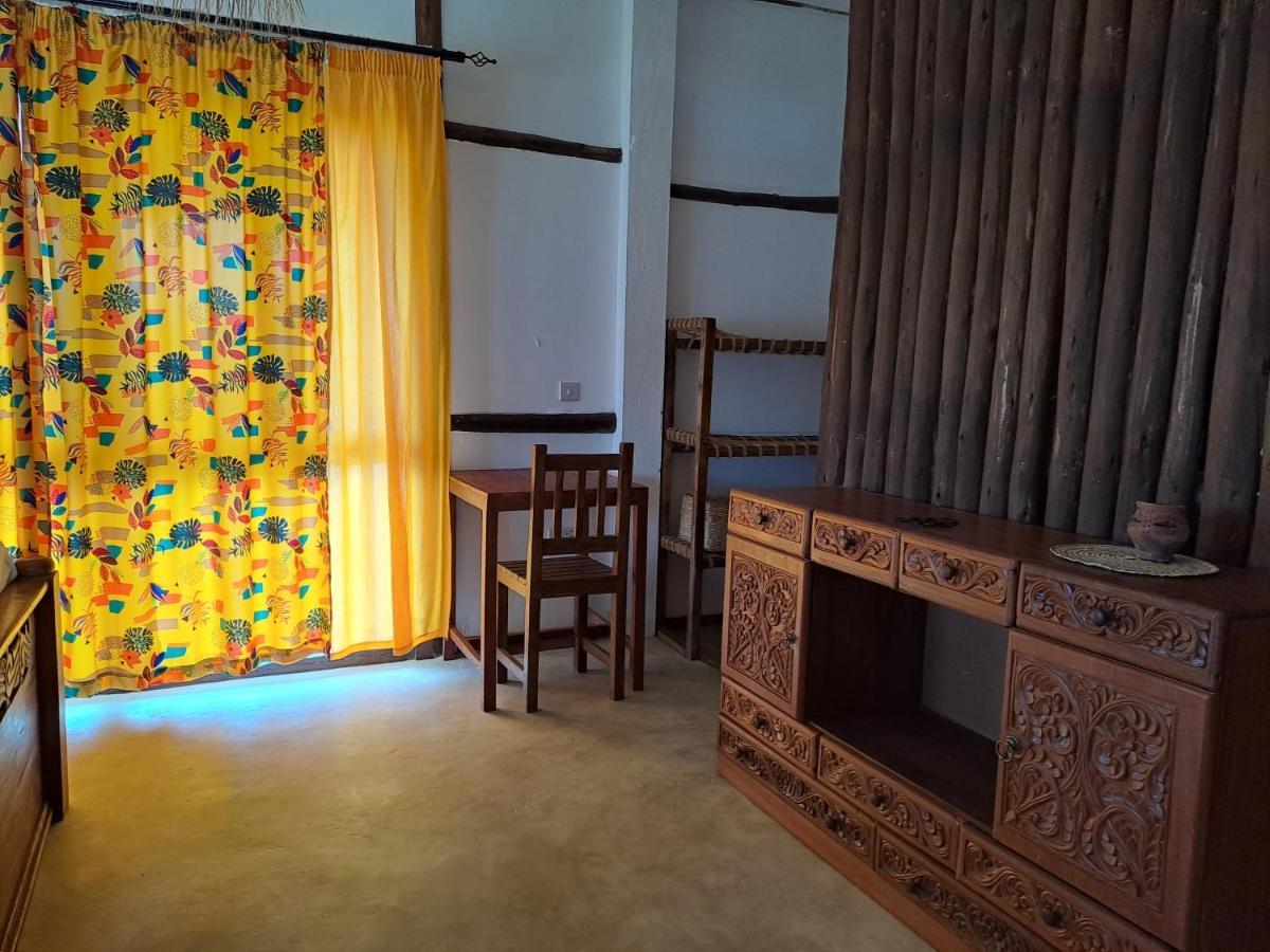 Lodge Adelina