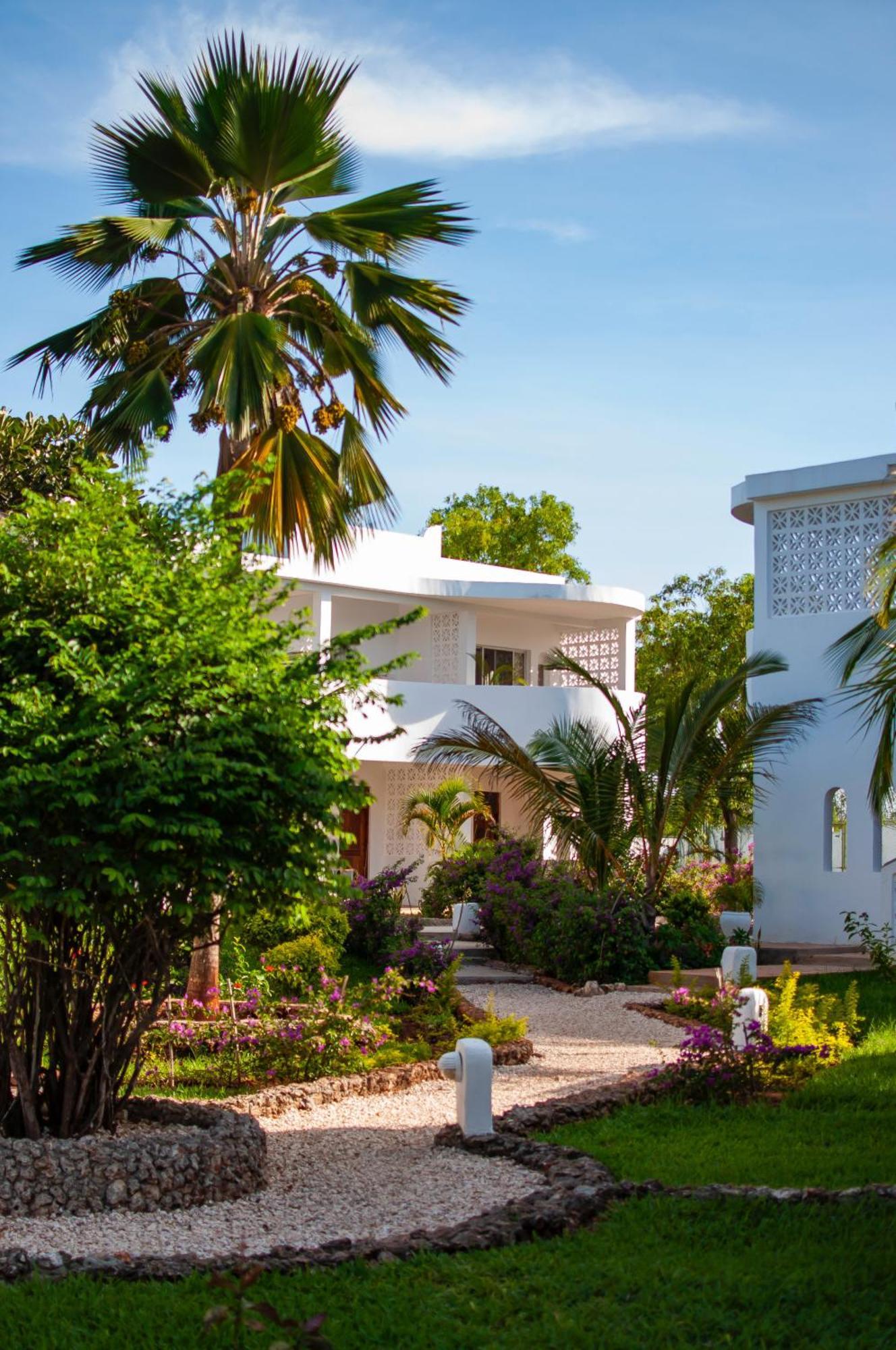 Resort Diamonds Mapenzi