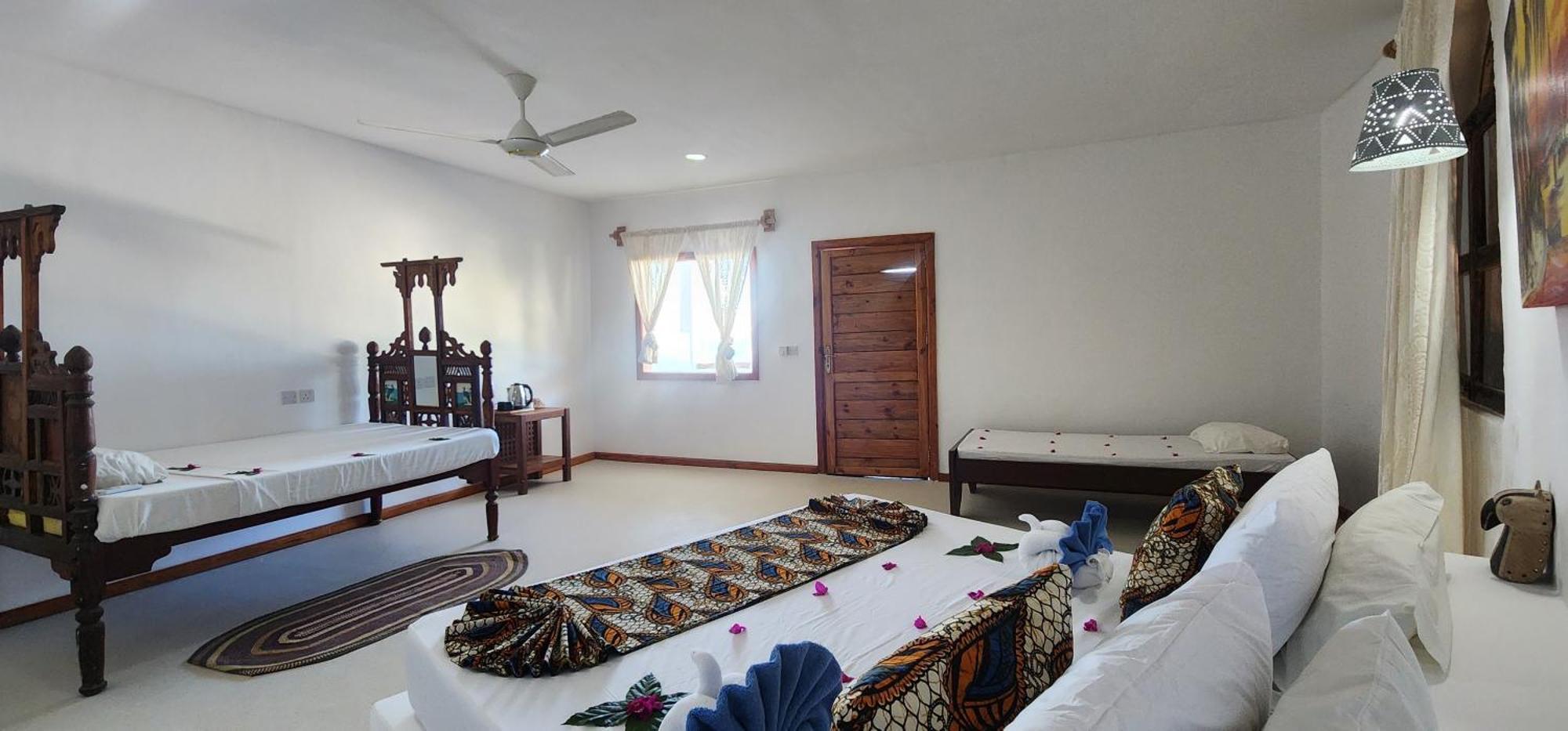 Nautilus Boutique 4*