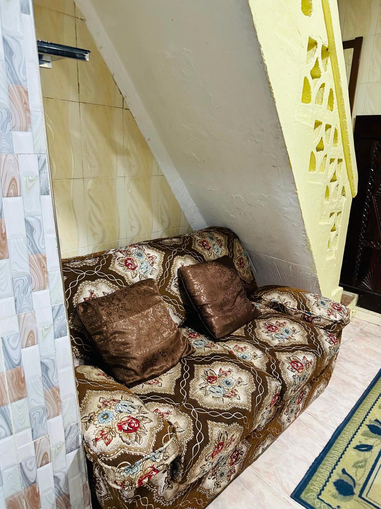 Pazuri Apartment *