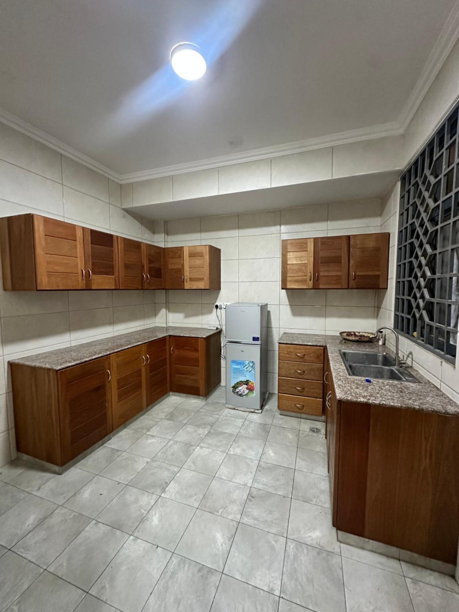 Apartment In On A Budget *