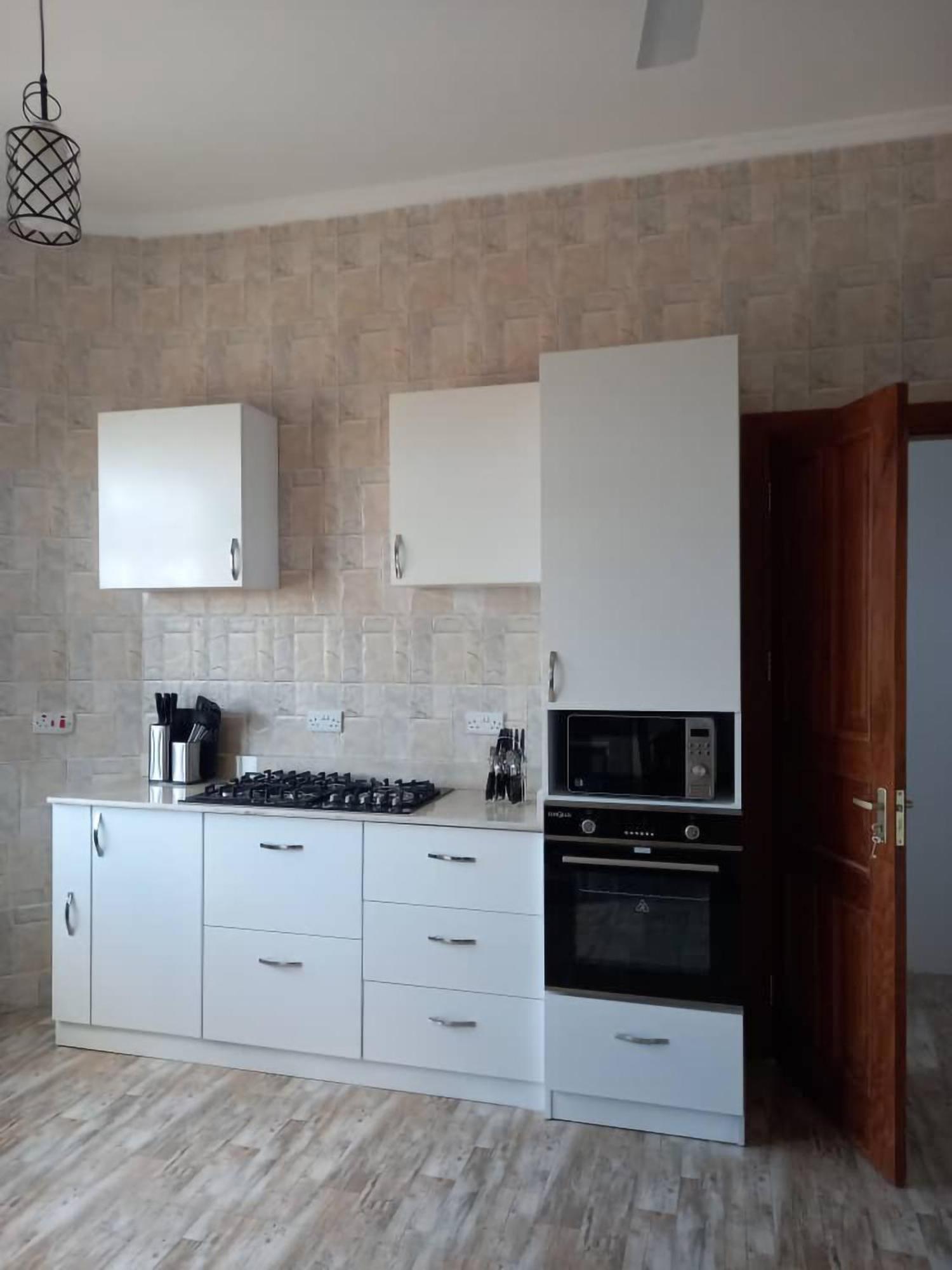 Apartment Liwa *