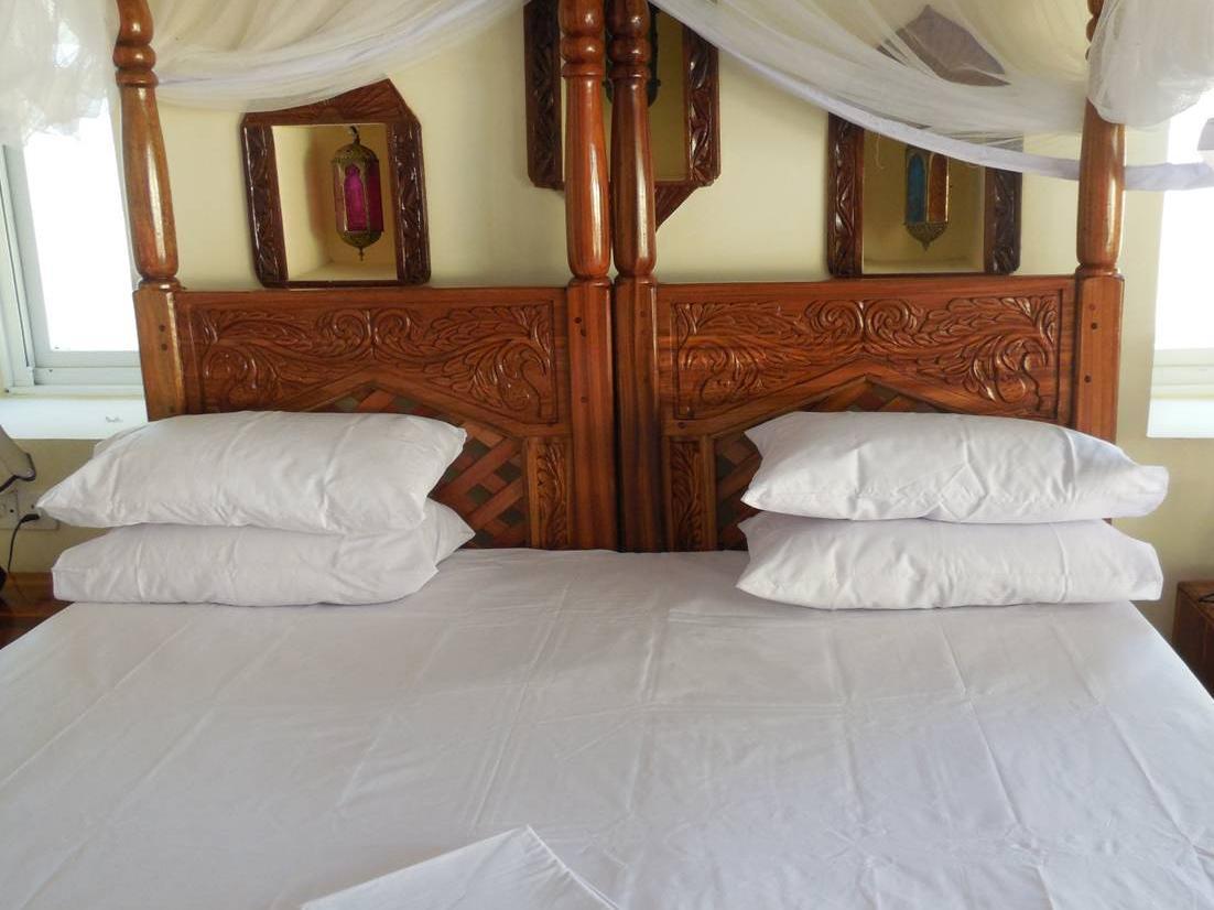 Hotel Pili Pili Ocean Blue
