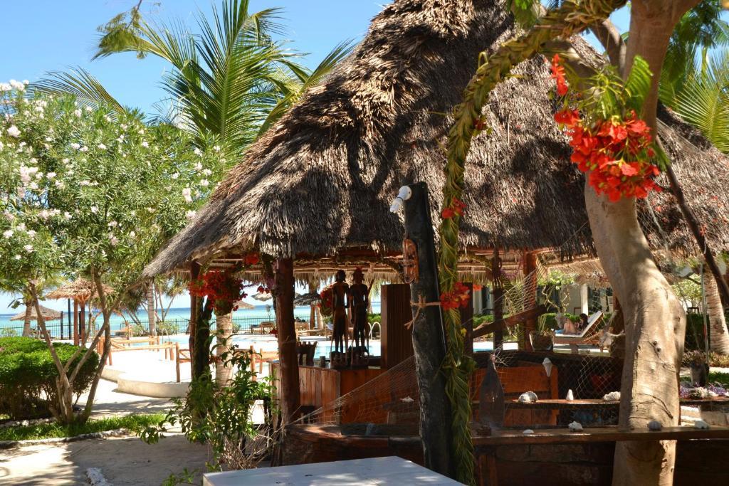 Nest Style Zanzibar Hotel 4*