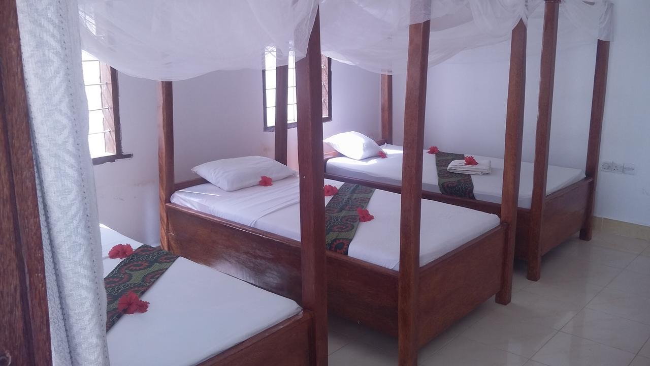 White Blue Bungalows Bed & Breakfast Zanzibar