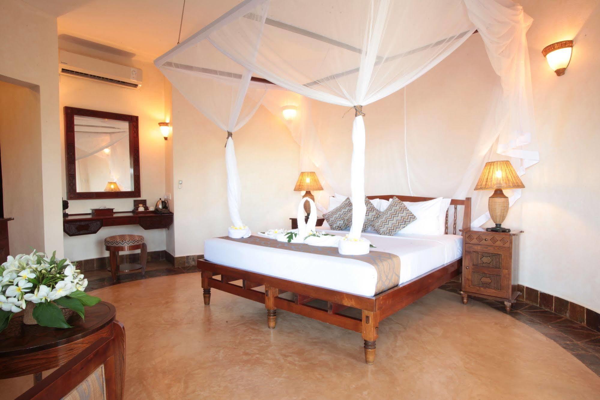 Ocean Paradise & Spa 4*