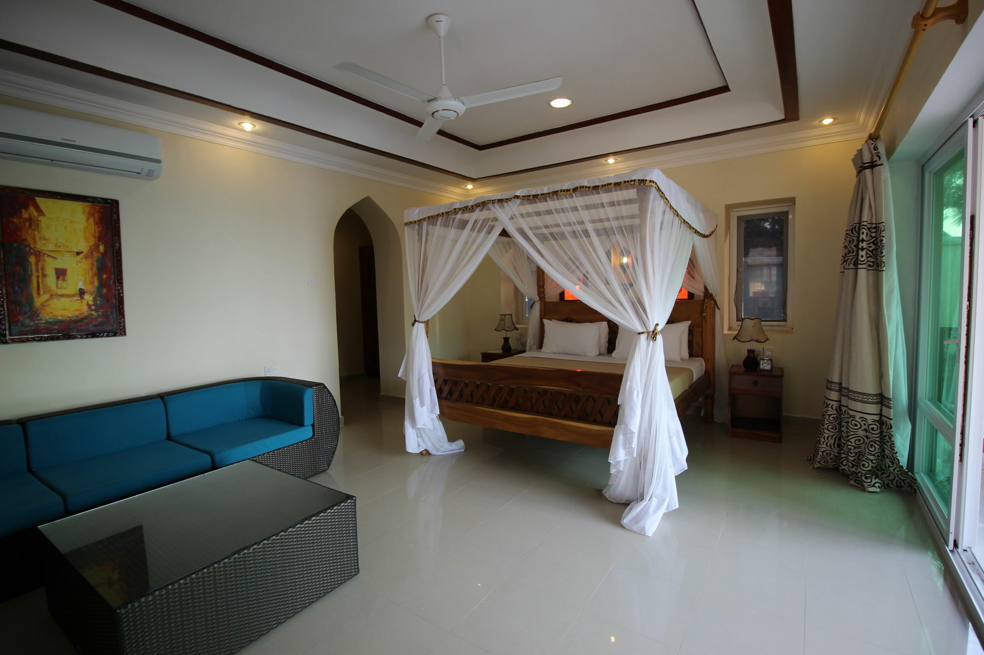 Pili Pili Ocean Blue Hotel Paje