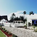 Jambo Beach Hotel