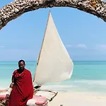 Palumboreef Beach Resort