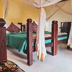 Flame Tree Cottages