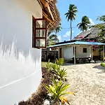 Duara House