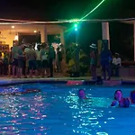 Summer Dream Lodge
