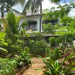 Siri Beach Lodge