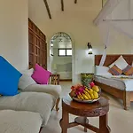 Kena Beach Hotel