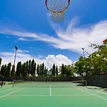 Voi Kiwengwa Resort
