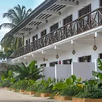 Amaan Beach Bungalows