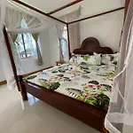 Garden Dreams Hotel