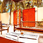 Freshi Residence