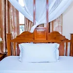 B&B Comfort Hotel
