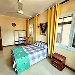 Friends House, Babu