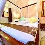 Villa Orchid Beach Guest House