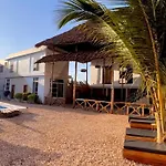 Vick Boutique Hotel With New Power Backup