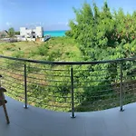 Coral House Near Villa Bluu
