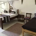 Nakupenda Malaika Flat