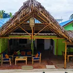 Bustani Lodge
