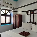 Warere Town House By Zanzibar Gem