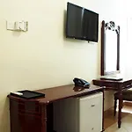 Island Paradise Inn