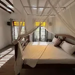 Malcom Residence