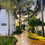 Zanzibar Bahari Villas