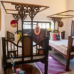 Tarawanda House -Thrivestawi