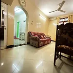 Yahya Apartments