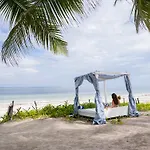 Orient Beach Hotel