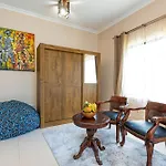 Shivo Guest House