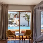 S&S Hotel