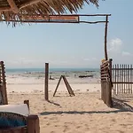 Bondeni Beach House