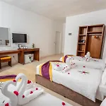 Canary Nungwi Hotel & Spa