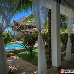 Tofauti Inn