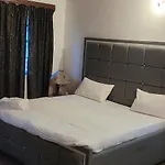 H&O House