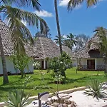 Uroa Bay Beach Resort