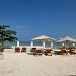 Uroa Zanzibar Vera Beach Hotel By Moonshine