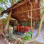 Karibu Paradaizi