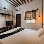 Barabara Eat&Sleep - Eco Boutique Hotel
